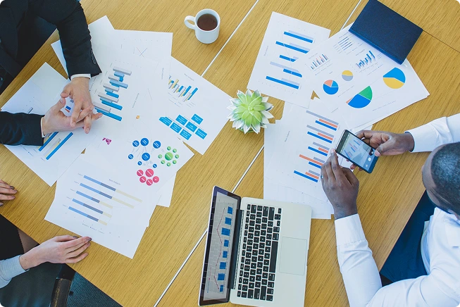 BrandLoom team conducting audience research and persona development for a beauty studio launch BrandLoom team conducting audience research and persona development for a beauty studio launch