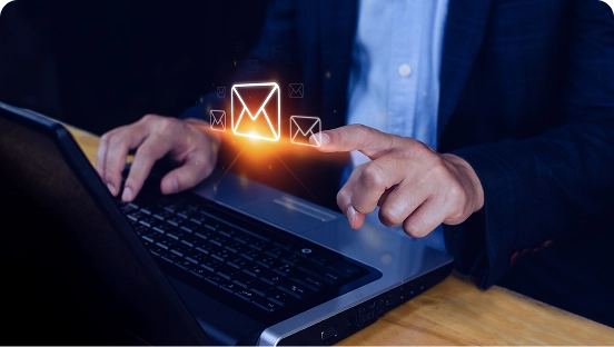 brandloom-high-open-rate-campaign Email interaction visual symbolizing the high open rates achieved in BrandLoom’s second email campaign